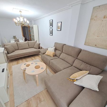 Apartamento De 120M2 Al Lado De Cabarceno ซารอน ภายนอก รูปภาพ
