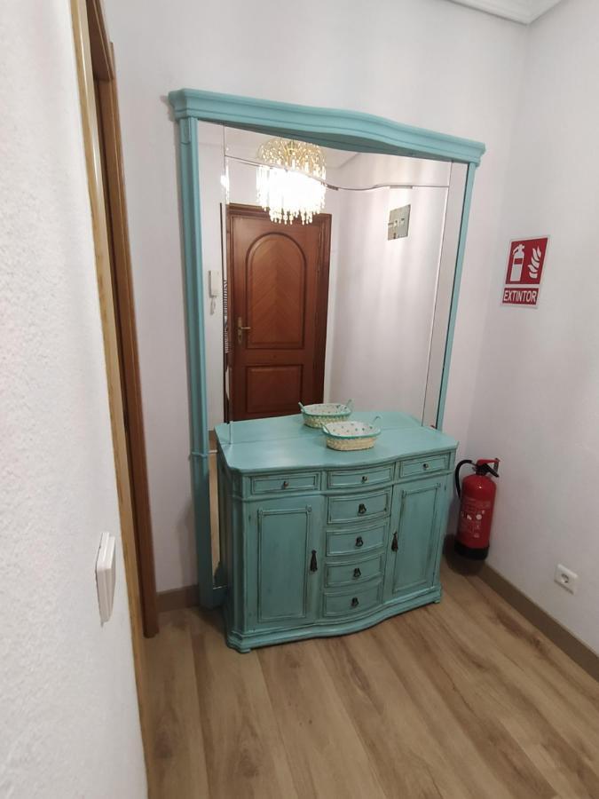 Apartamento De 120M2 Al Lado De Cabarceno ซารอน ภายนอก รูปภาพ