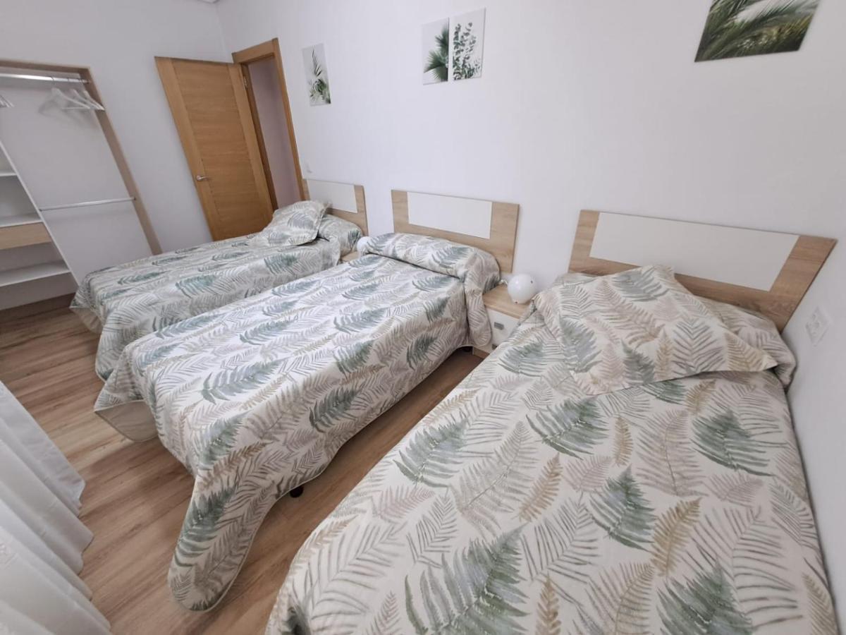 Apartamento De 120M2 Al Lado De Cabarceno ซารอน ภายนอก รูปภาพ