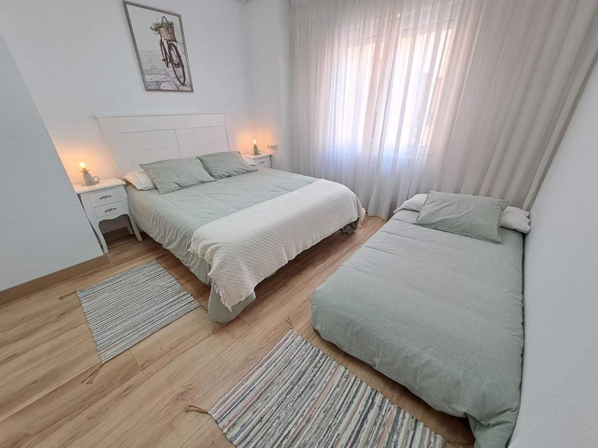 Apartamento De 120M2 Al Lado De Cabarceno ซารอน ภายนอก รูปภาพ